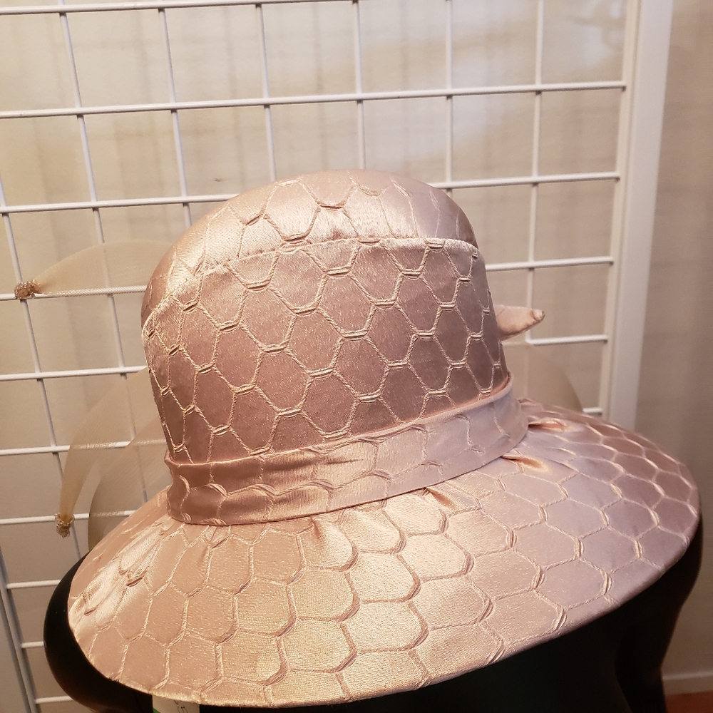 NWT Moshita Couture Gold Dressy Hat